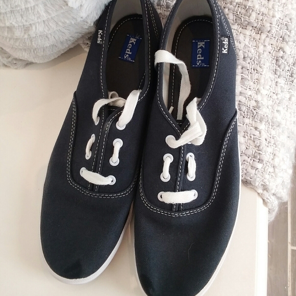 Keds Shoes - Keds Sneakers. Size 8.5